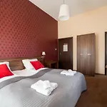 Hotel Pod Jeleniem 3*