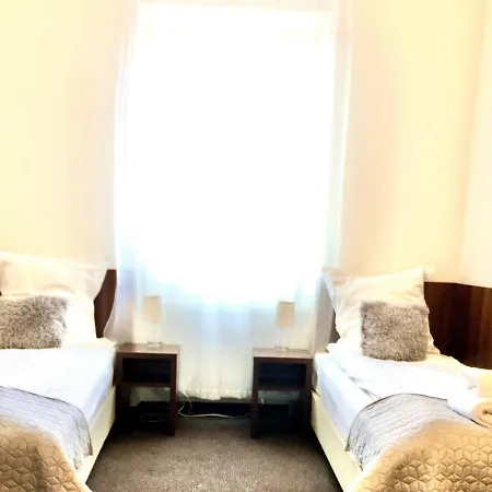 Hotel Pod Jeleniem 3*