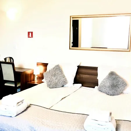 Hotel Pod Jeleniem 3*
