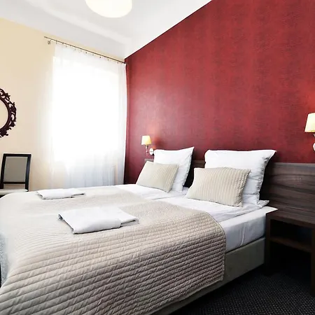 Pod Jeleniem Hotel