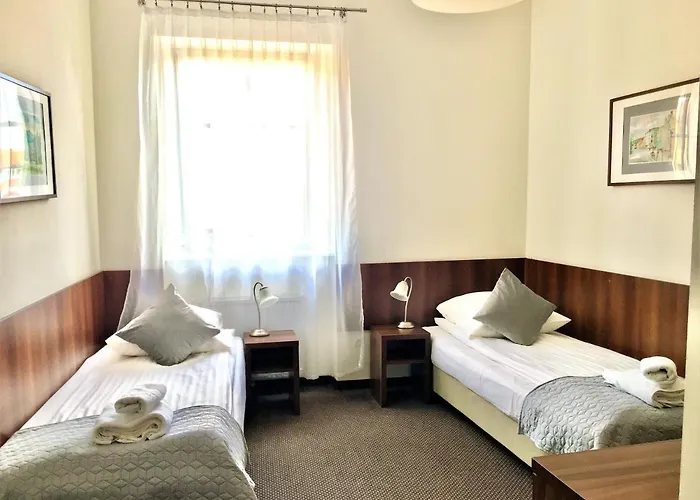 Pod Jeleniem Hotel 3*